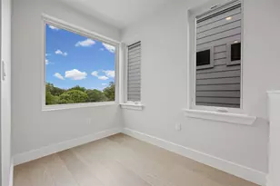 100 W Odell St, Austin, TX 78752 - Photo 15