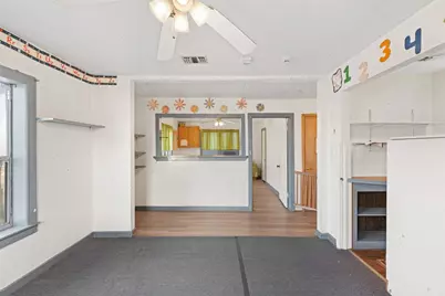 631 S Harris Street, Giddings, TX 78942 - Photo 23