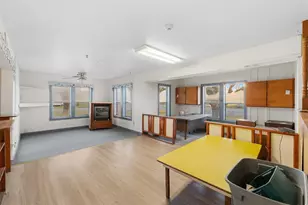 631 S Harris St, Giddings, TX 78942 - Photo 11