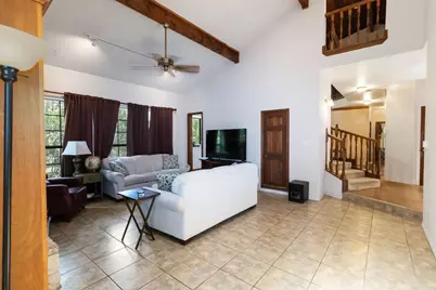 214 Laura Lane, Bastrop, TX 78602 - Photo 9