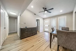 7003 Cherry Meadow Dr, Austin, TX 78745 - Photo 11