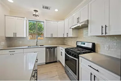 10936 Short Springs Drive, Austin, TX 78754 - Photo 7