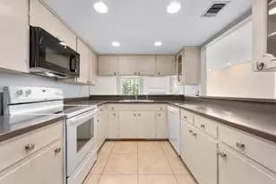3978 Far W Blvd, Austin, TX 78731 - Photo 5