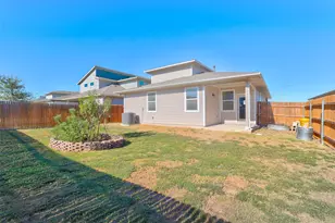 7421 Peggie Nell Dr, Austin, TX 78724 - Photo 29