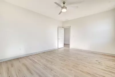 7421 Peggie Nell Drive, Austin, TX 78724 - Photo 11