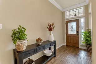 1041 Dyer Crossing Way, Round Rock, TX 78665 - Photo 9
