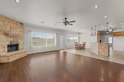 1167 County Road 427, Thrall, TX 76578 - Photo 11