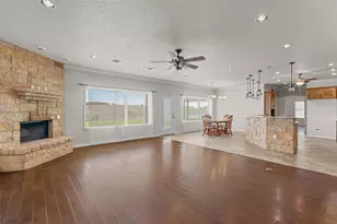1167 Co Rd 427, Thrall, TX 76578 - Photo 11