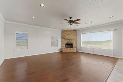 1167 County Road 427, Thrall, TX 76578 - Photo 9