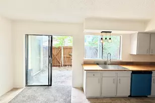 9623 Covey Ridge Ln, Austin, TX 78758 - Photo 11