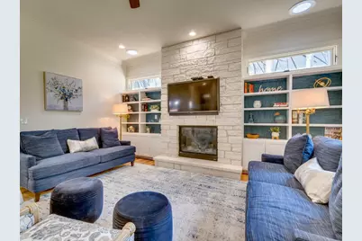 3907 Bailey Lane, Austin, TX 78756 - Photo 11