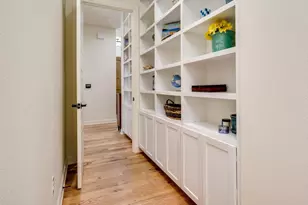 3907 Bailey Lane, Austin, TX 78756 - Photo 21