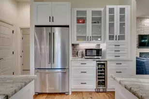 3907 Bailey Lane, Austin, TX 78756 - Photo 17