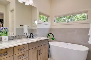 3907 Bailey Lane, Austin, TX 78756 - Photo 23