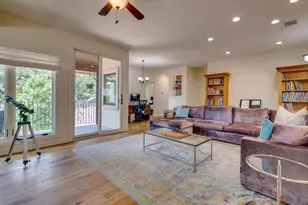 3907 Bailey Lane, Austin, TX 78756 - Photo 7