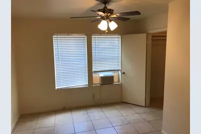 1102 W 22nd Street #B, Austin, TX 78705 - Photo 17