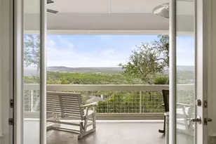 114 Crest View Dr, Wimberley, TX 78676 - Photo 5
