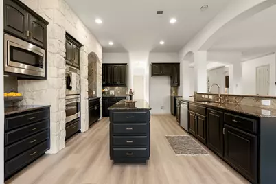 260 Longmont Lane, Austin, TX 78737 - Photo 15