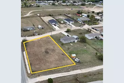 102 Crestview Drive, Liberty Hill, TX 78642 - Photo 1