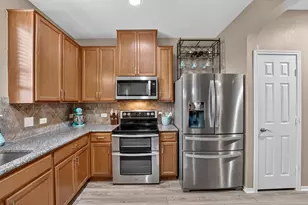 6720 Sunderland Trail, Austin, TX 78747 - Photo 5