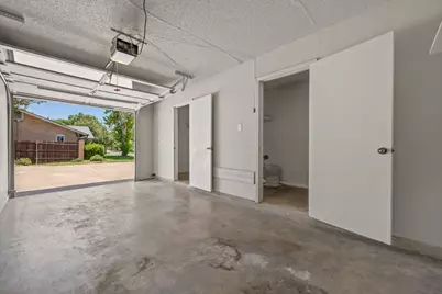 2712 Thrushwood Drive, Austin, TX 78757 - Photo 33