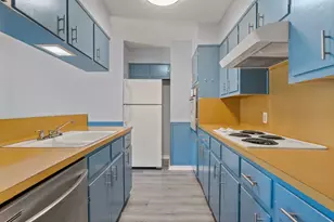 2712 Thrushwood Dr, Austin, TX 78757 - Photo 9