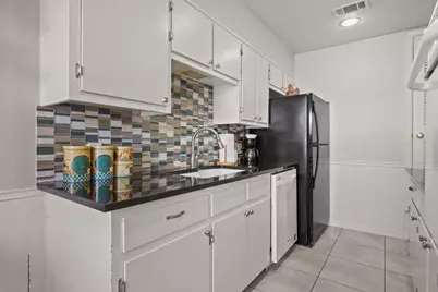 2712 Thrushwood Drive, Austin, TX 78757 - Photo 21