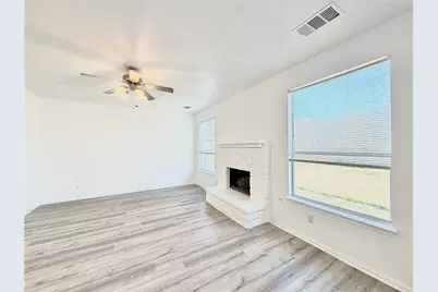 605 Stansted Manor Drive, Pflugerville, TX 78660 - Photo 9