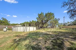 6005 La Mesa St, Lago Vista, TX 78645 - Photo 31