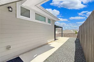 6408 Mary Lewis Dr, Austin, TX 78747 - Photo 23