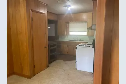 410 Hazel Avenue, Rockdale, TX 76567 - Photo 3