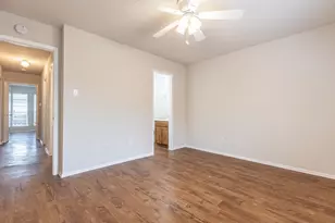 323 W William Cannon Dr, Austin, TX 78745 - Photo 23