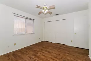 323 W William Cannon Dr, Austin, TX 78745 - Photo 17