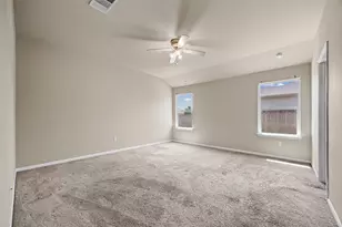 111 Hess Dr, Kyle, TX 78640 - Photo 19