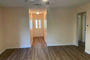 5700 Limerock Hollow, Austin, TX 78744 - Photo 3