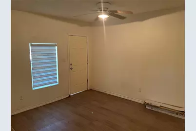 5700 Limerock Hollow, Austin, TX 78744 - Photo 19