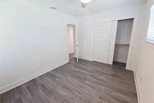 6103 Calmar Cove, Austin, TX 78721 - Photo 15