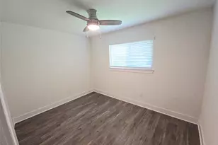 6103 Calmar Cove, Austin, TX 78721 - Photo 9