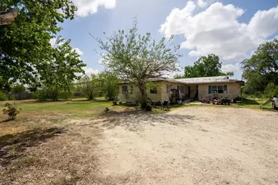 180 Reyna Lane, Buda, TX 78610 - Photo 7