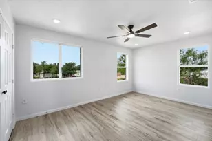 140 Lobo Ln, Cedar Creek, TX 78612 - Photo 9