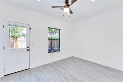 314 Saxon Lane, Austin, TX 78741 - Photo 15