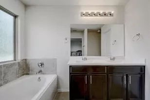 10808 Dimitrios Dr, Austin, TX 78747 - Photo 17