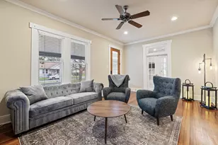 1211 Lexington St, Taylor, TX 76574 - Photo 5