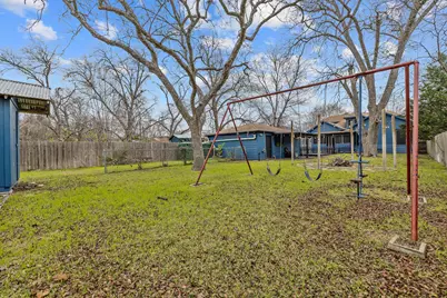 1211 Lexington Street, Taylor, TX 76574 - Photo 37