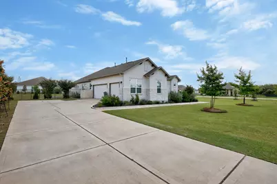 331 Linden Loop, Driftwood, TX 78619 - Photo 31