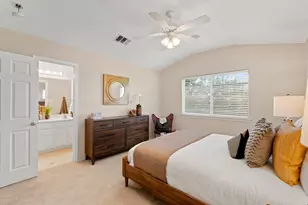 1900 Scofield Ridge Pkwy, Austin, TX 78727 - Photo 15