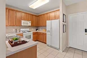 1900 Scofield Ridge Pkwy, Austin, TX 78727 - Photo 11