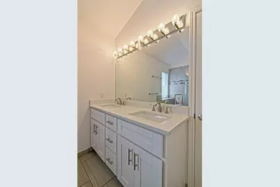 13421 Tossa Lane, Austin, TX 78729 - Photo 5