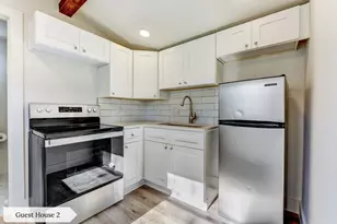 7002 Whispering Oaks Dr, Austin, TX 78745 - Photo 35