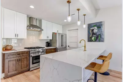 7002 Whispering Oaks Drive, Austin, TX 78745 - Photo 13